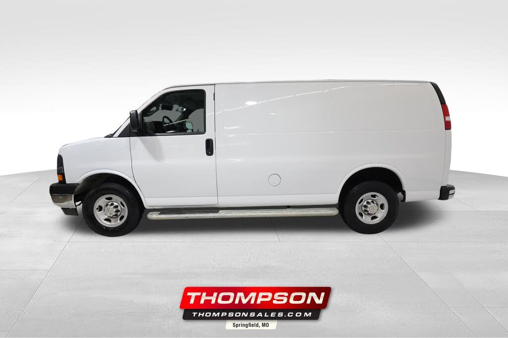 2024 Chevrolet Express Cargo 2500 RWD