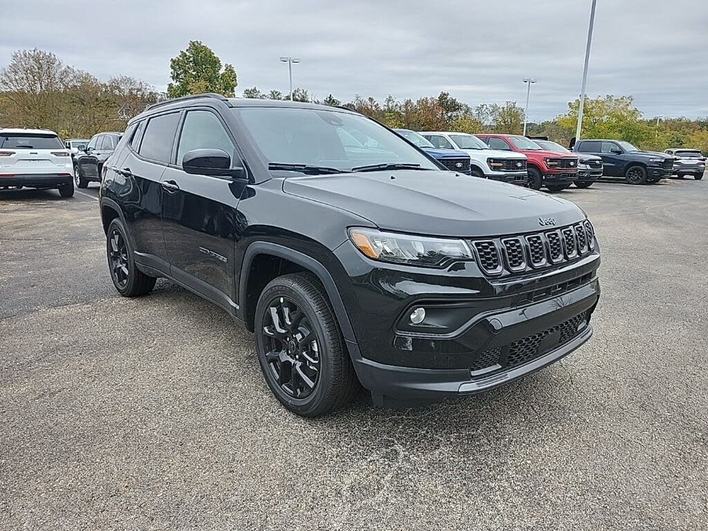 2026 Jeep Compass Latitude 4WD