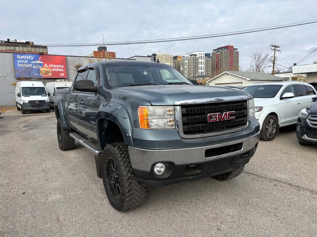2011 GMC Sierra 2500HD SLT Crew Cab 4WD