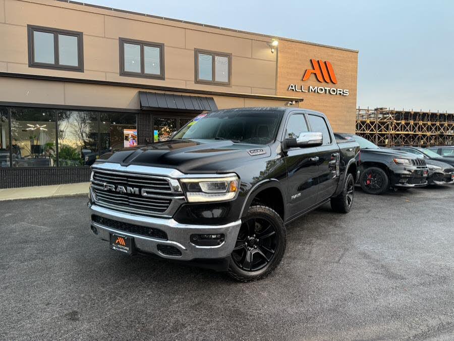 2019 RAM 1500 Laramie Crew Cab 4WD
