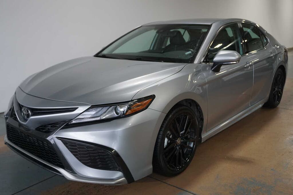2024 Toyota Camry XSE FWD