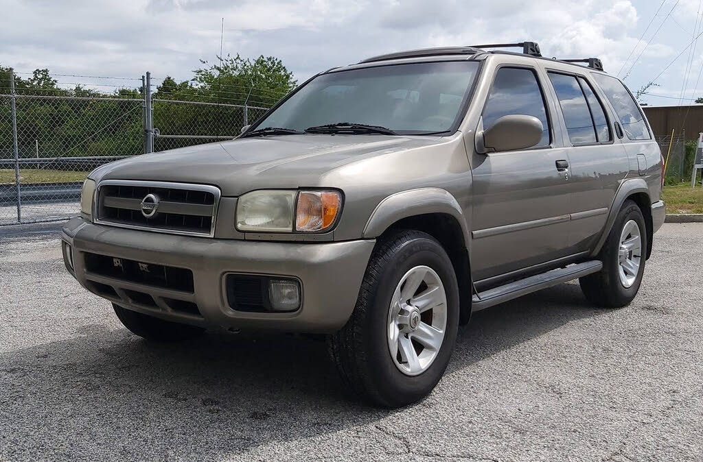 2003 Nissan Pathfinder LE