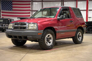 Chevrolet Tracker 2-Door Soft Top RWD