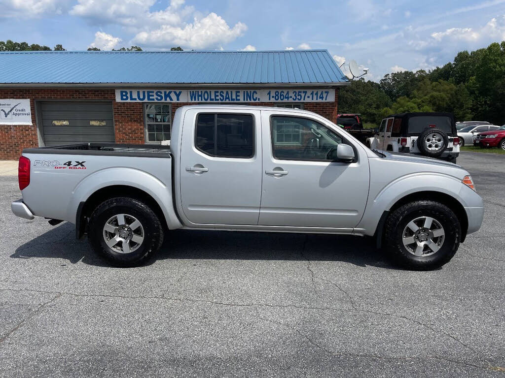 2012 Nissan Frontier PRO-4X Crew Cab 4WD