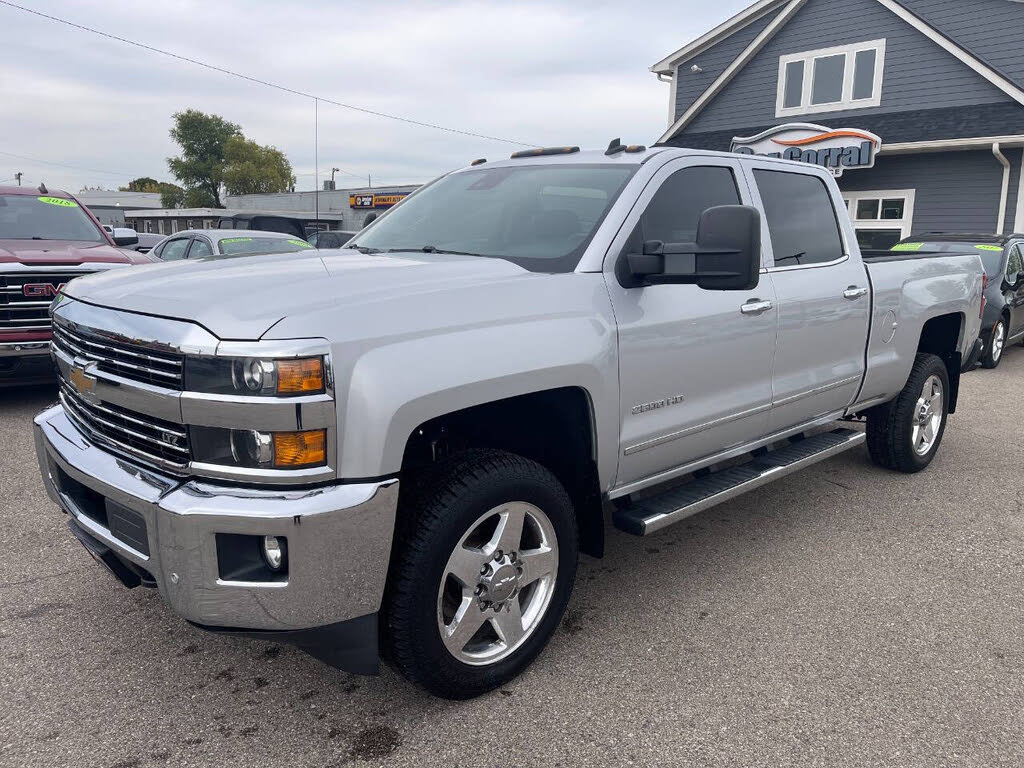 2015 Chevrolet Silverado 2500HD LTZ Crew Cab 4WD