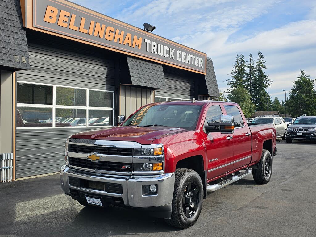 2015 Chevrolet Silverado 3500HD LTZ Crew Cab 4WD