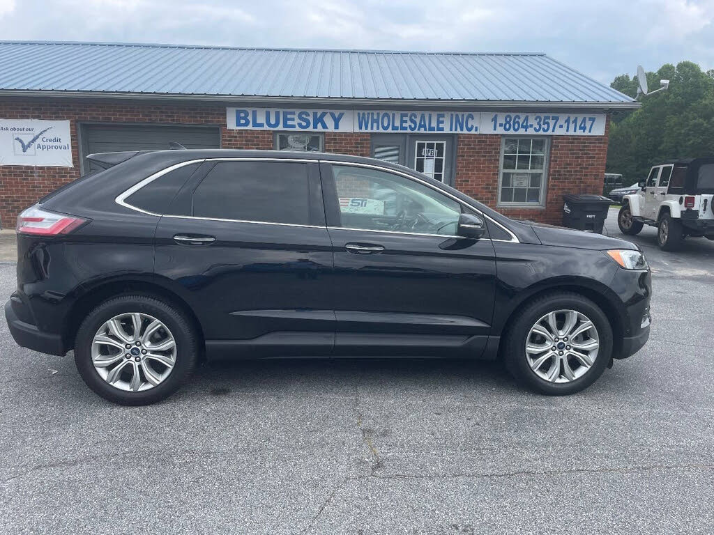 2019 Ford Edge Titanium FWD