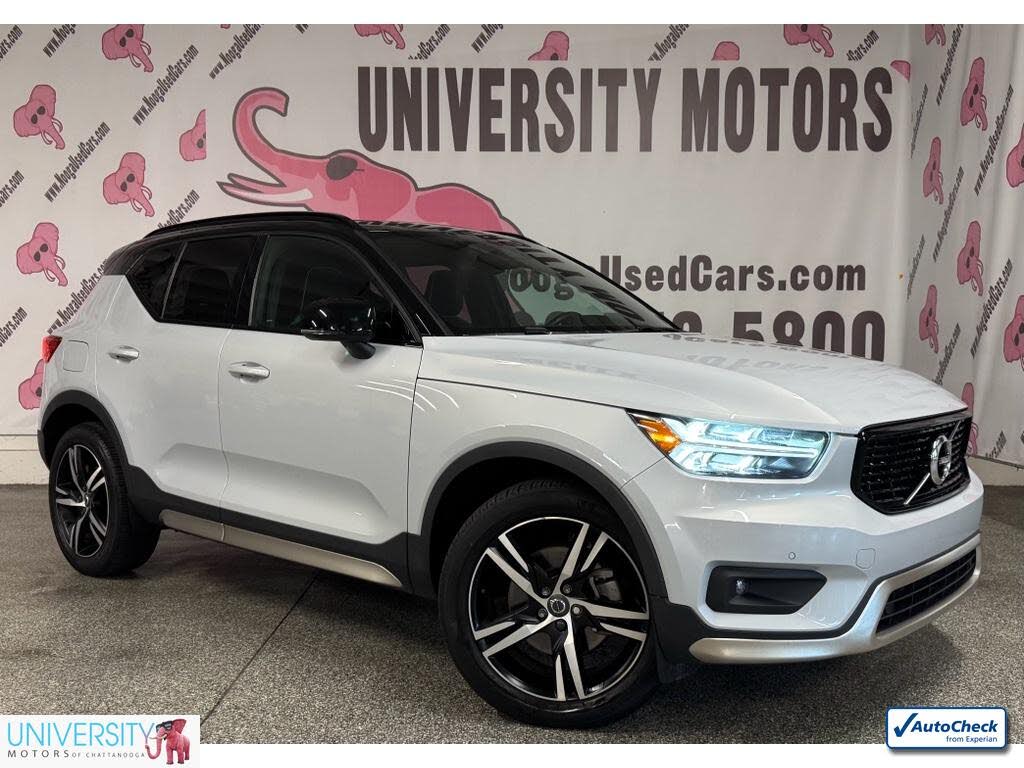 2021 Volvo XC40 T5 R-Design AWD