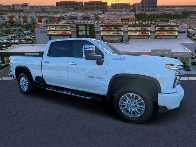 2022 Chevrolet Silverado 3500HD High Country Crew Cab 4WD
