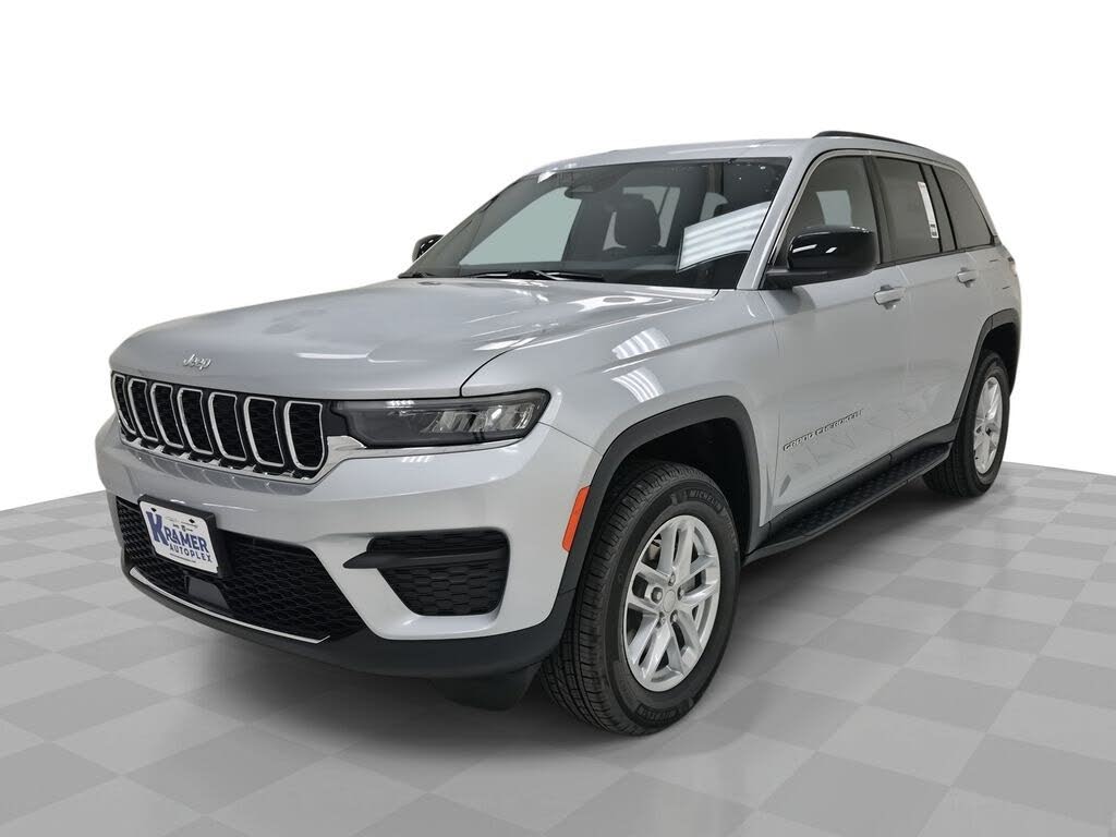 2025 Jeep Grand Cherokee Laredo X 4WD