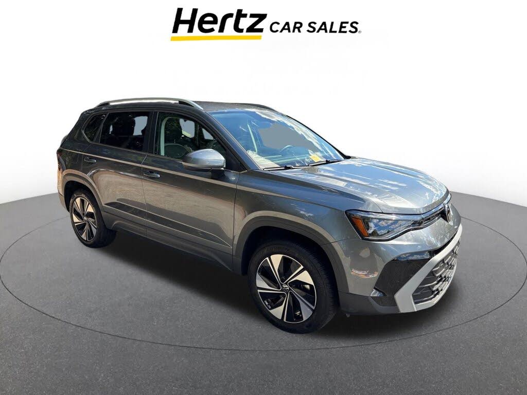 2025 Volkswagen Taos SE 4Motion