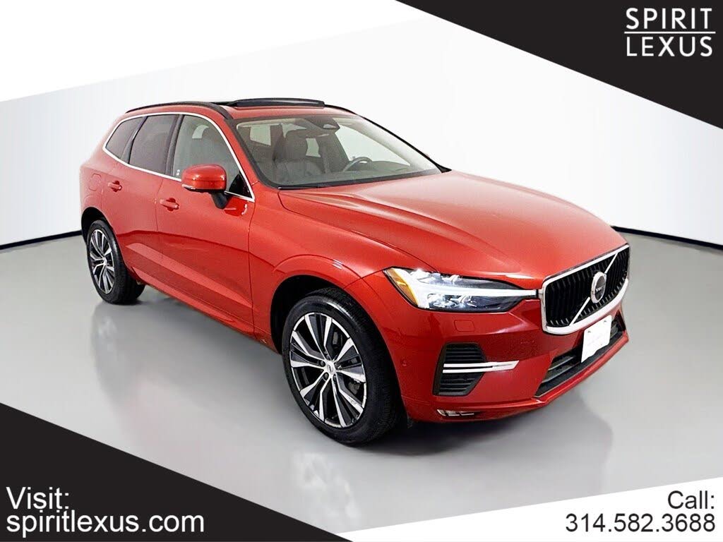 2022 Volvo XC60 B5 Momentum AWD