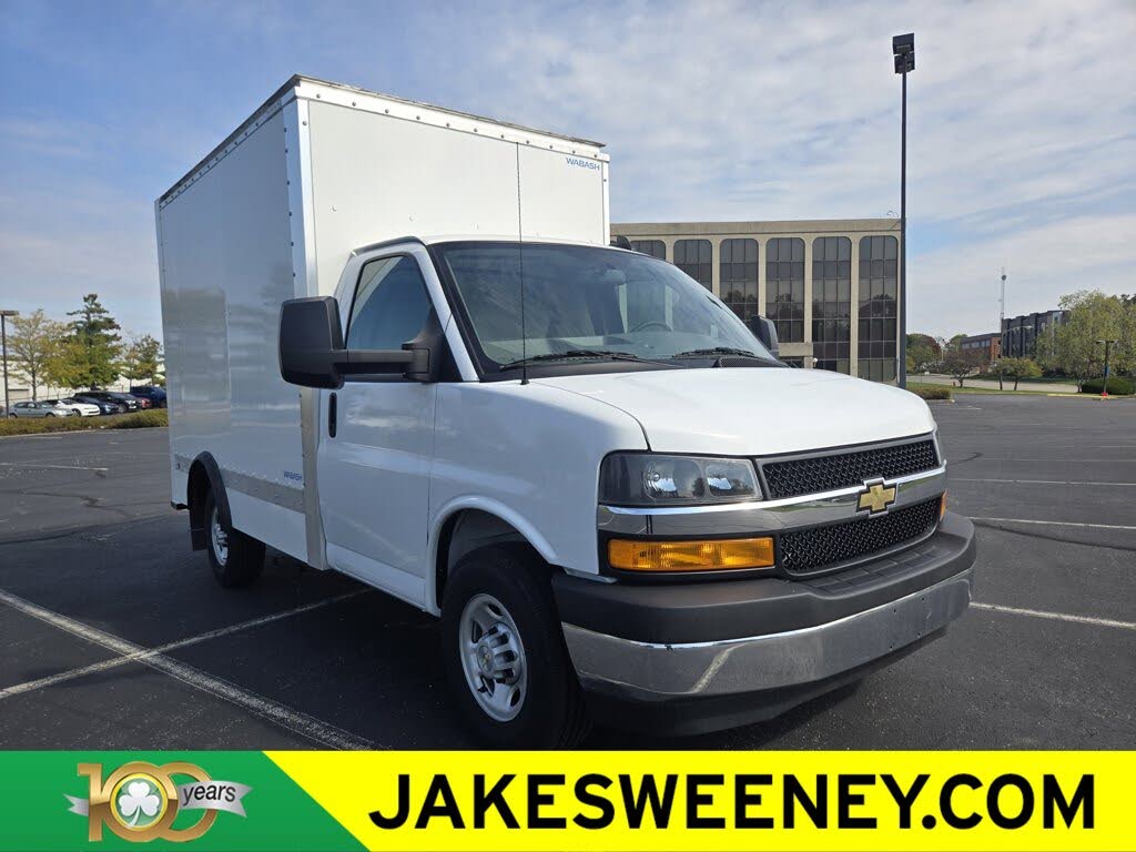 2024 Chevrolet Express Chassis 3500 Cutaway 139