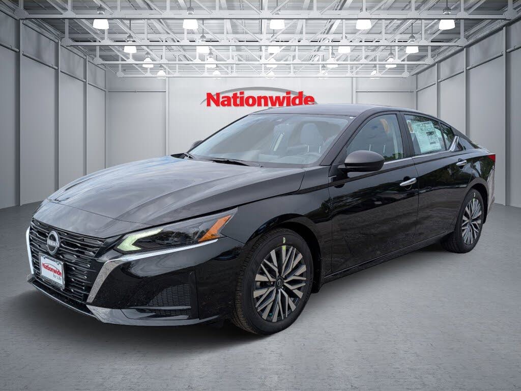 2025 Nissan Altima 2.5 SV FWD