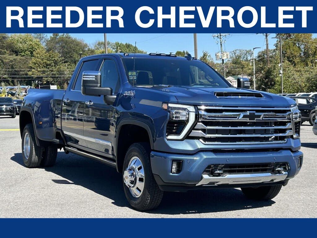 2026 Chevrolet Silverado 3500HD High Country Crew Cab 4WD