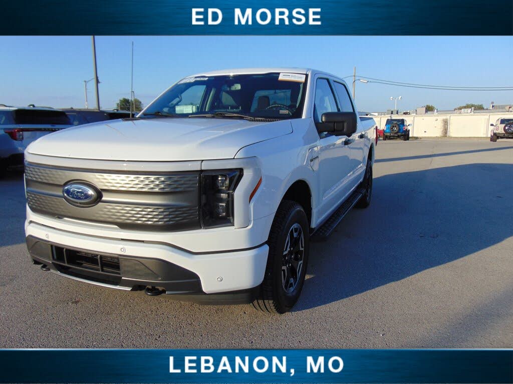 2023 Ford F-150 Lightning XLT SuperCrew AWD