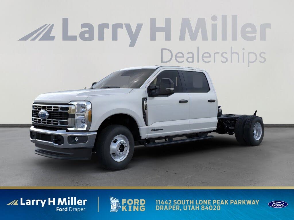2025 Ford F-350 Super Duty Chassis XL Crew Cab DRW 4WD