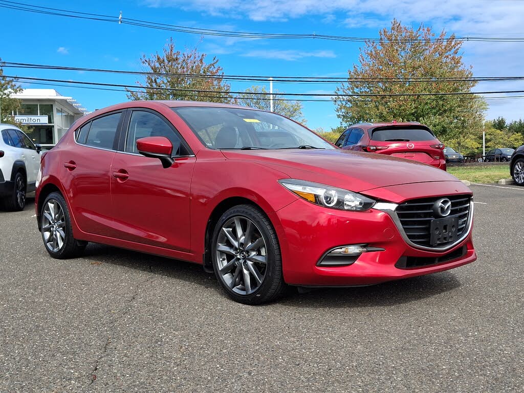2018 Mazda MAZDA3 Touring Hatchback