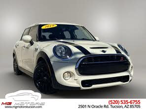 MINI Cooper S 4-Door Hatchback FWD