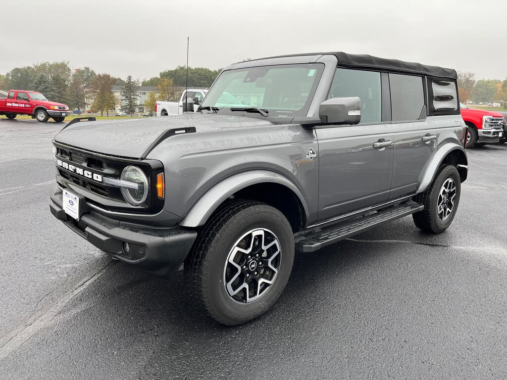 2022 Ford Bronco Outer Banks 4-Door 4WD