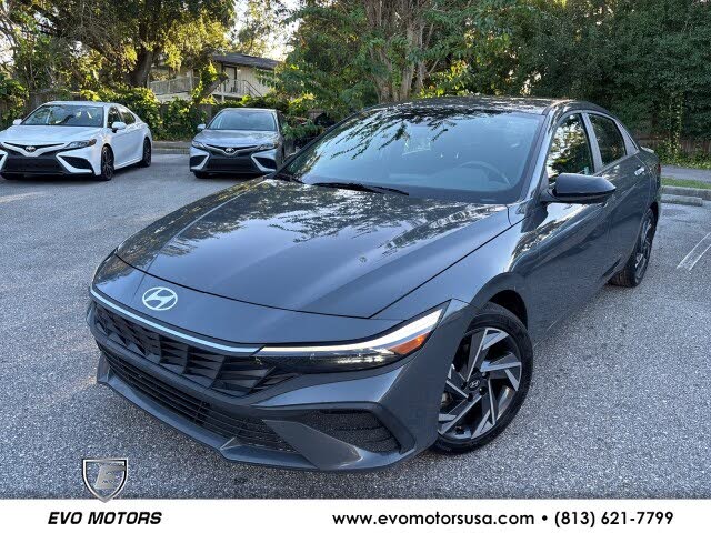 2025 Hyundai Elantra SEL Sport FWD