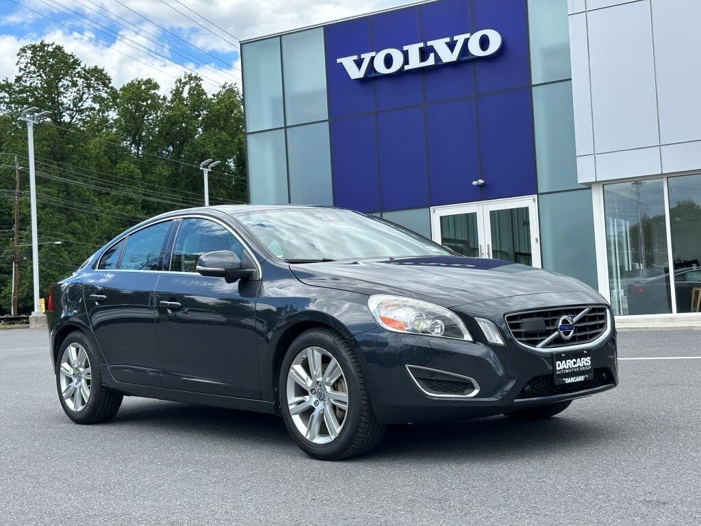 2013 Volvo S60 T5 Platinum AWD