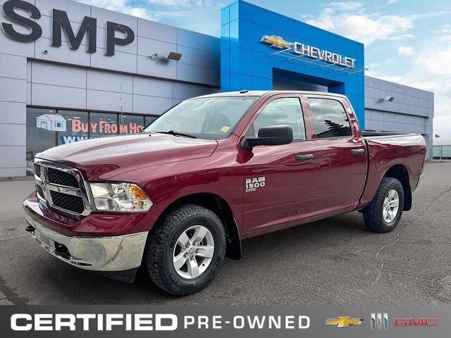 RAM 1500 Classic SLT Crew Cab 4WD 2023