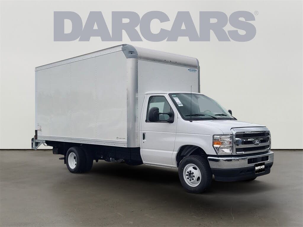 2026 Ford E-Series Chassis E-450 SD Cutaway 158 DRW RWD