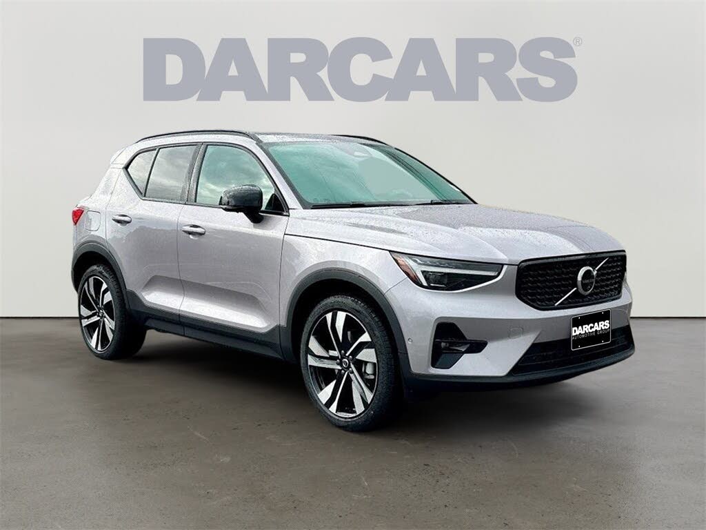 2026 Volvo XC40 B5 Ultra AWD
