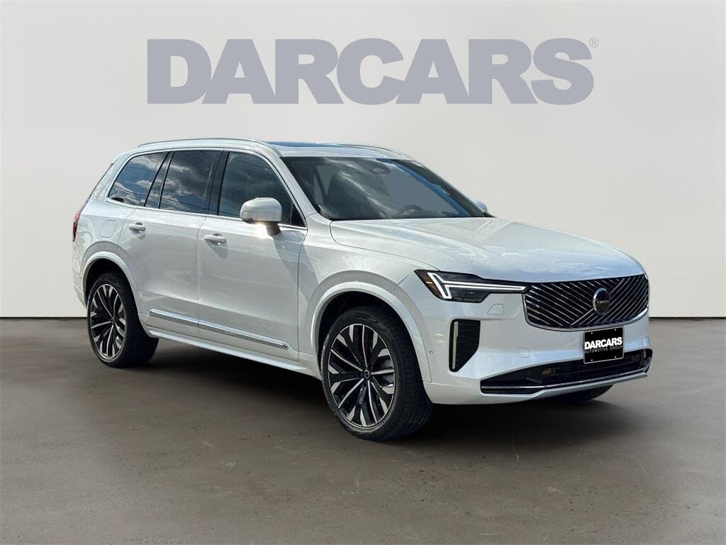 2026 Volvo XC90 B6 Plus 7-Passenger AWD