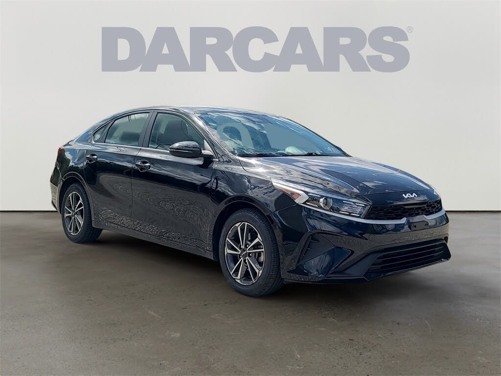 2023 Kia Forte LXS FWD