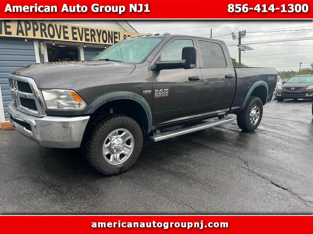 2017 RAM 2500 Tradesman Crew Cab 4WD