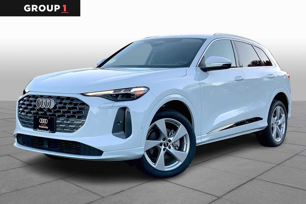 2025 Audi Q5 quattro Premium Plus 40 TFSI