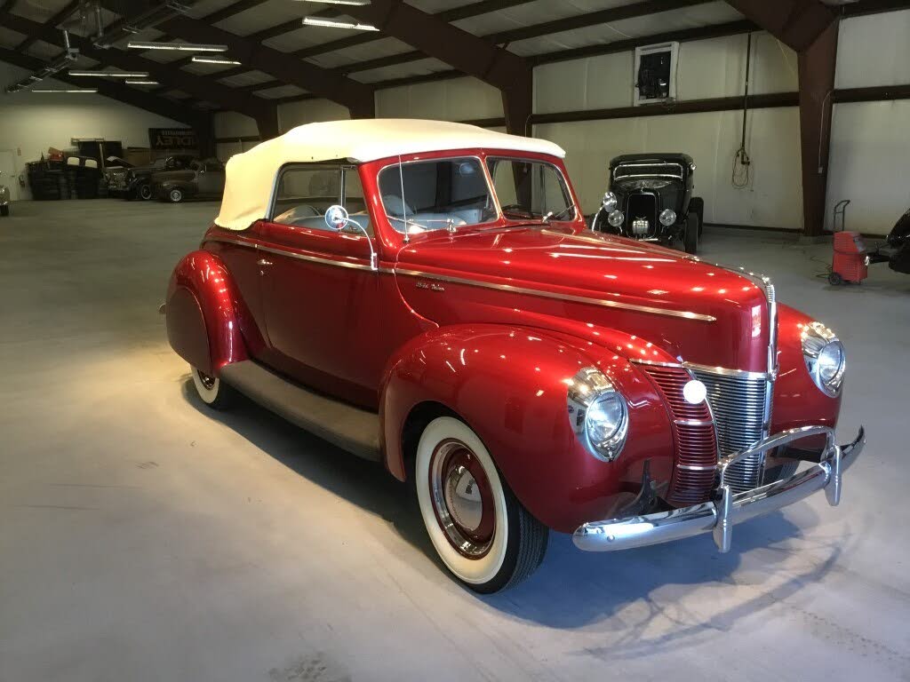 1940 Ford Deluxe Convertible