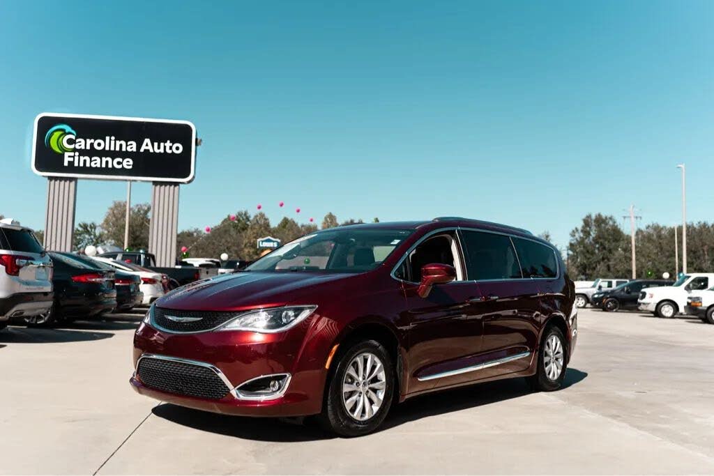 2018 Chrysler Pacifica Touring L FWD