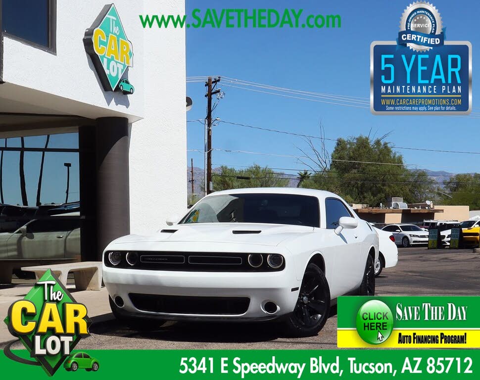 2018 Dodge Challenger SXT RWD