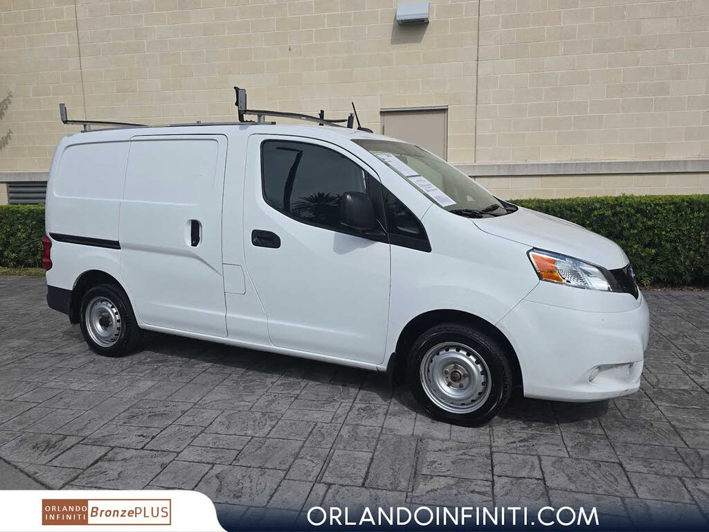 2021 Nissan NV200 S FWD