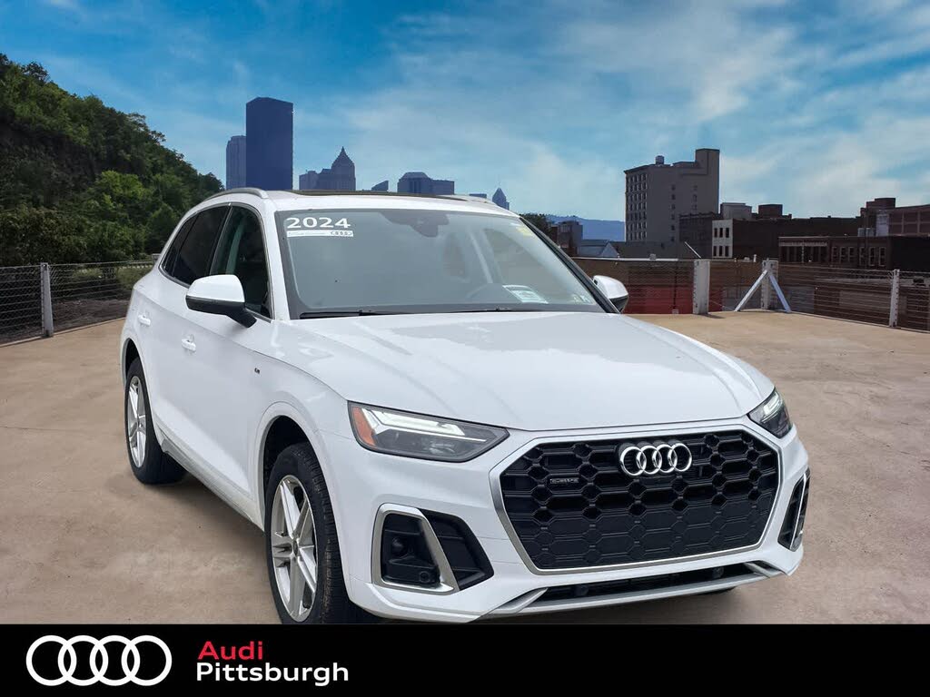 2024 Audi Q5 Hybrid Plug-in e quattro Premium Plus S Line AWD