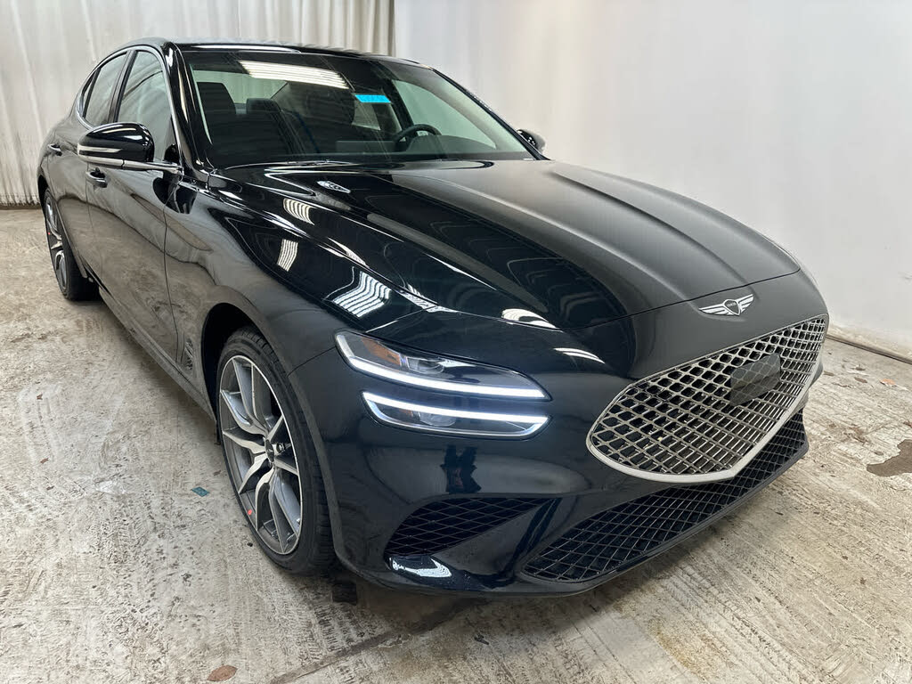 2025 Genesis G70 2.5T Standard RWD