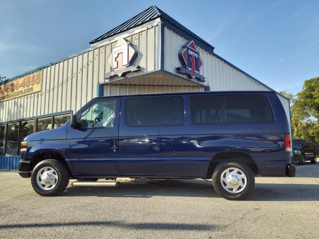 2012 Ford E-Series E-150 XL Passenger Van