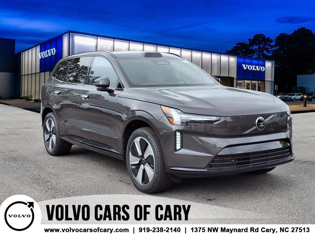 2025 Volvo EX90 Twin Plus 6-Passenger eAWD