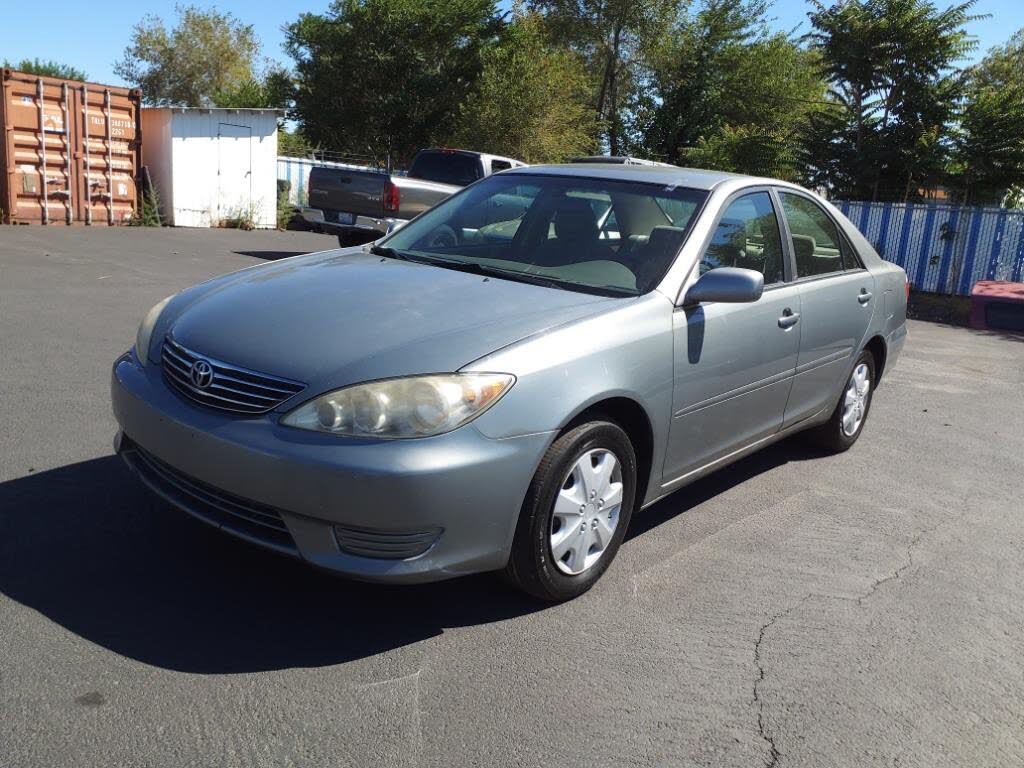 2006 Toyota Camry LE