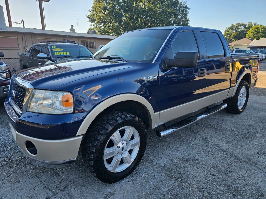 2007 Ford F-150 Lariat SuperCrew 5.5ft Bed