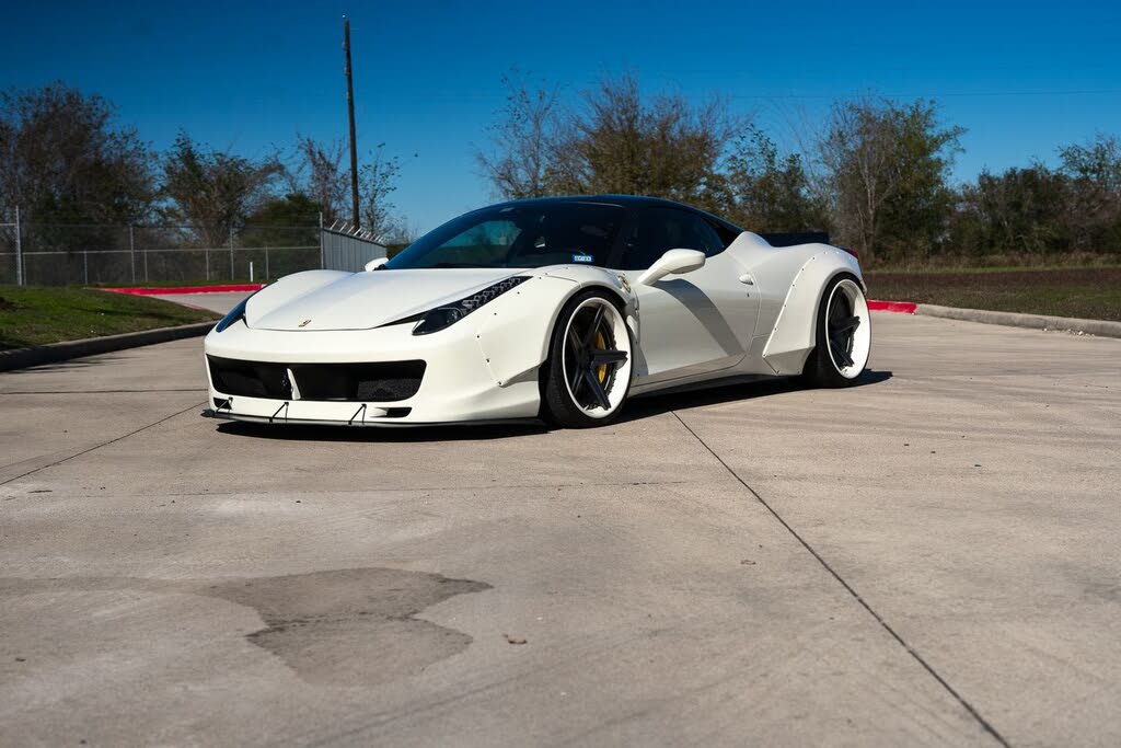 2010 Ferrari 458 Italia Coupe RWD