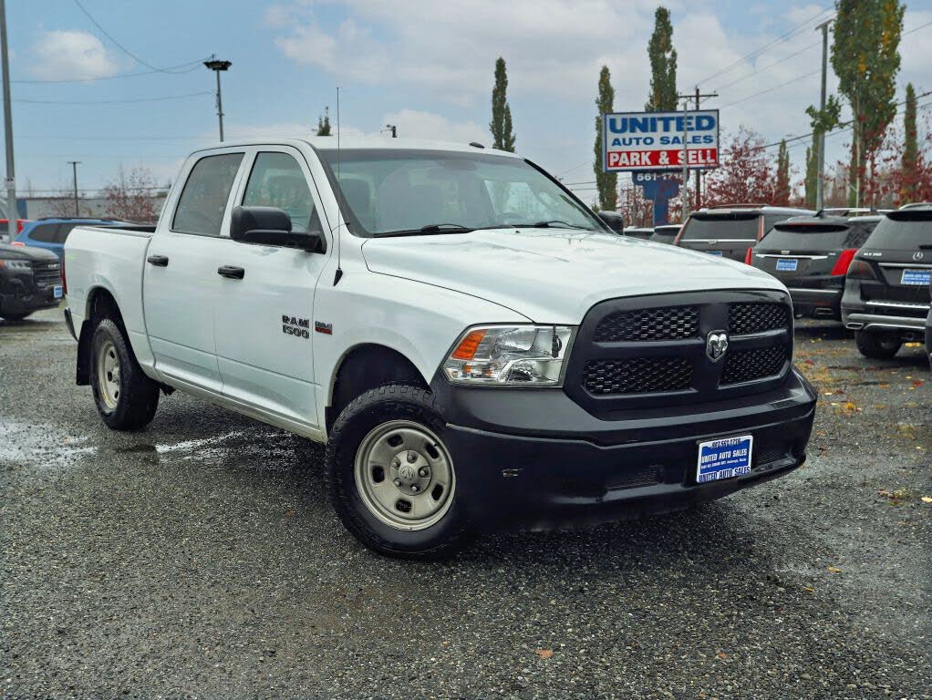 2016 RAM 1500 Tradesman Crew Cab 4WD