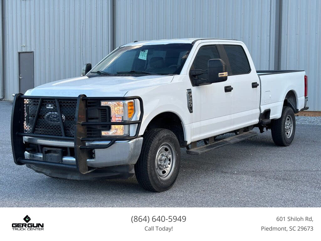 2017 Ford F-250 Super Duty XL Crew Cab LB 4WD