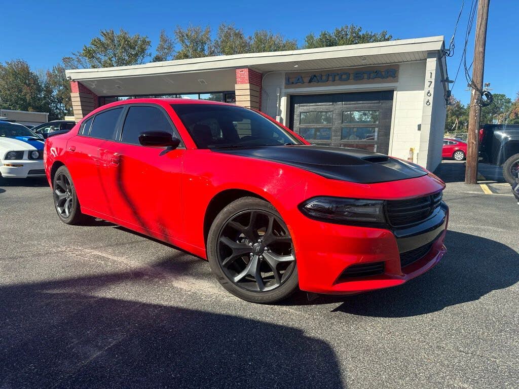 2020 Dodge Charger SXT RWD