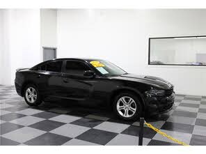 Dodge Charger SXT RWD
