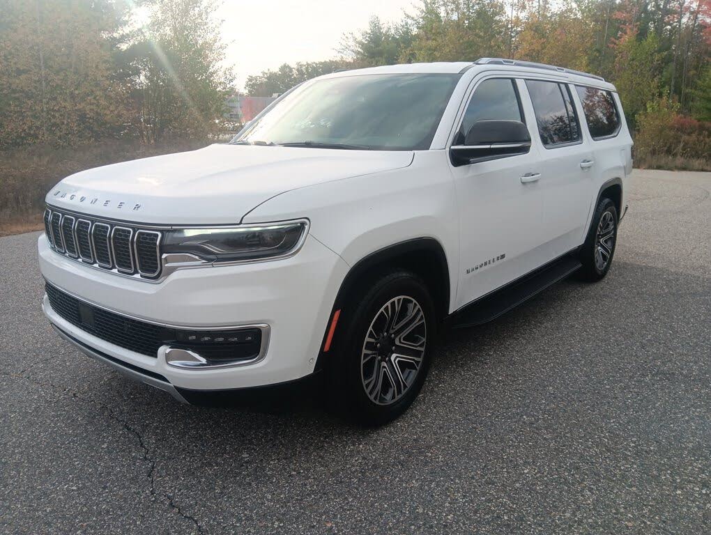 2023 Jeep Wagoneer L Series II 4WD