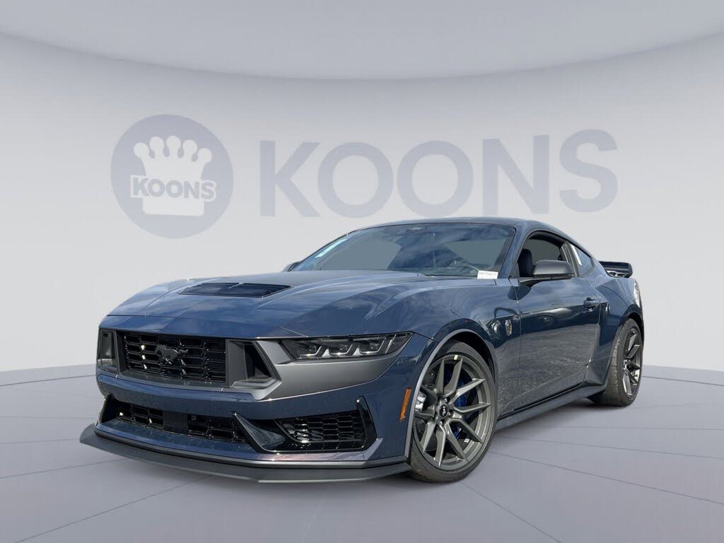 2025 Ford Mustang Dark Horse Fastback RWD